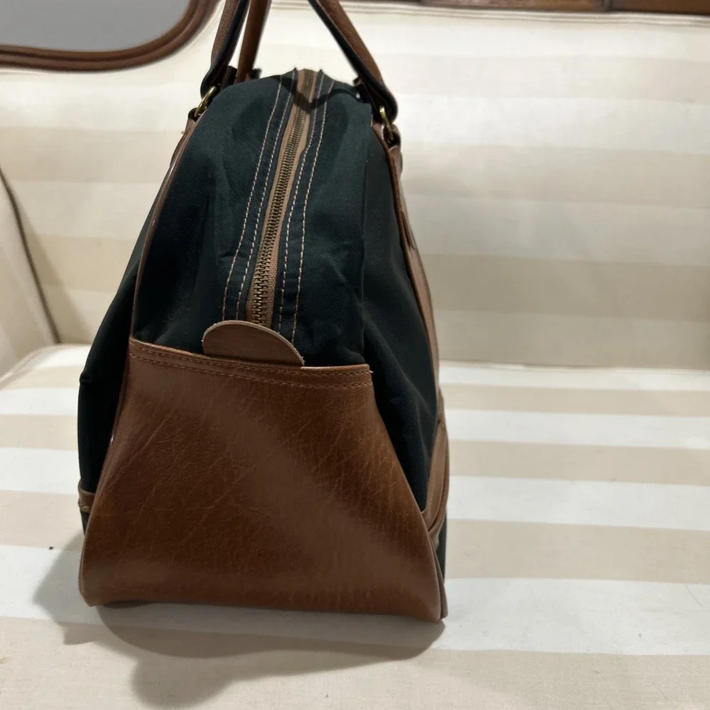 Vintage Pegasus Green‎ & Brown Carry On Tote Duffel Luggage Bag